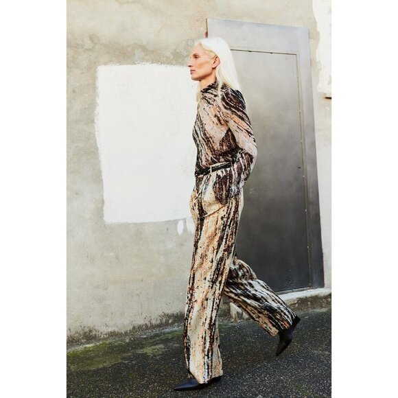 NWT Zara Wide Leg Abstract Print Trausers M - Picture 5 of 9